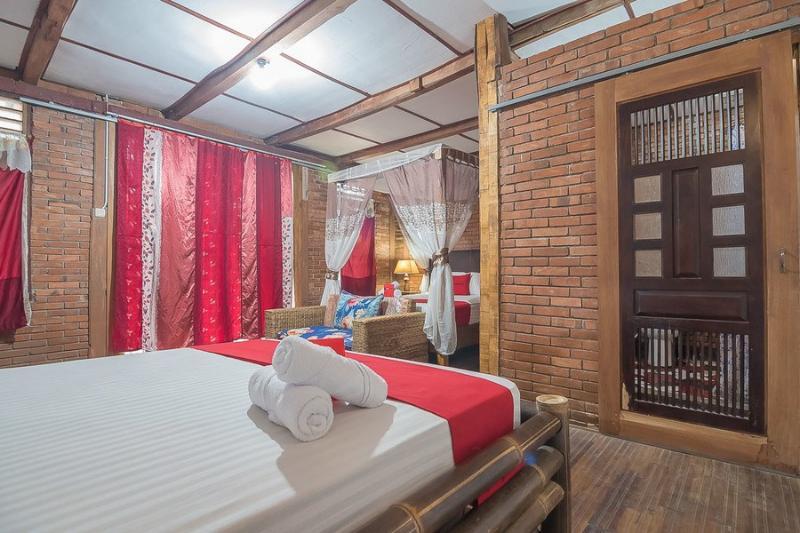 Reddoorz Near Rumah Sakit Wirosaban Salakan Екстер'єр фото